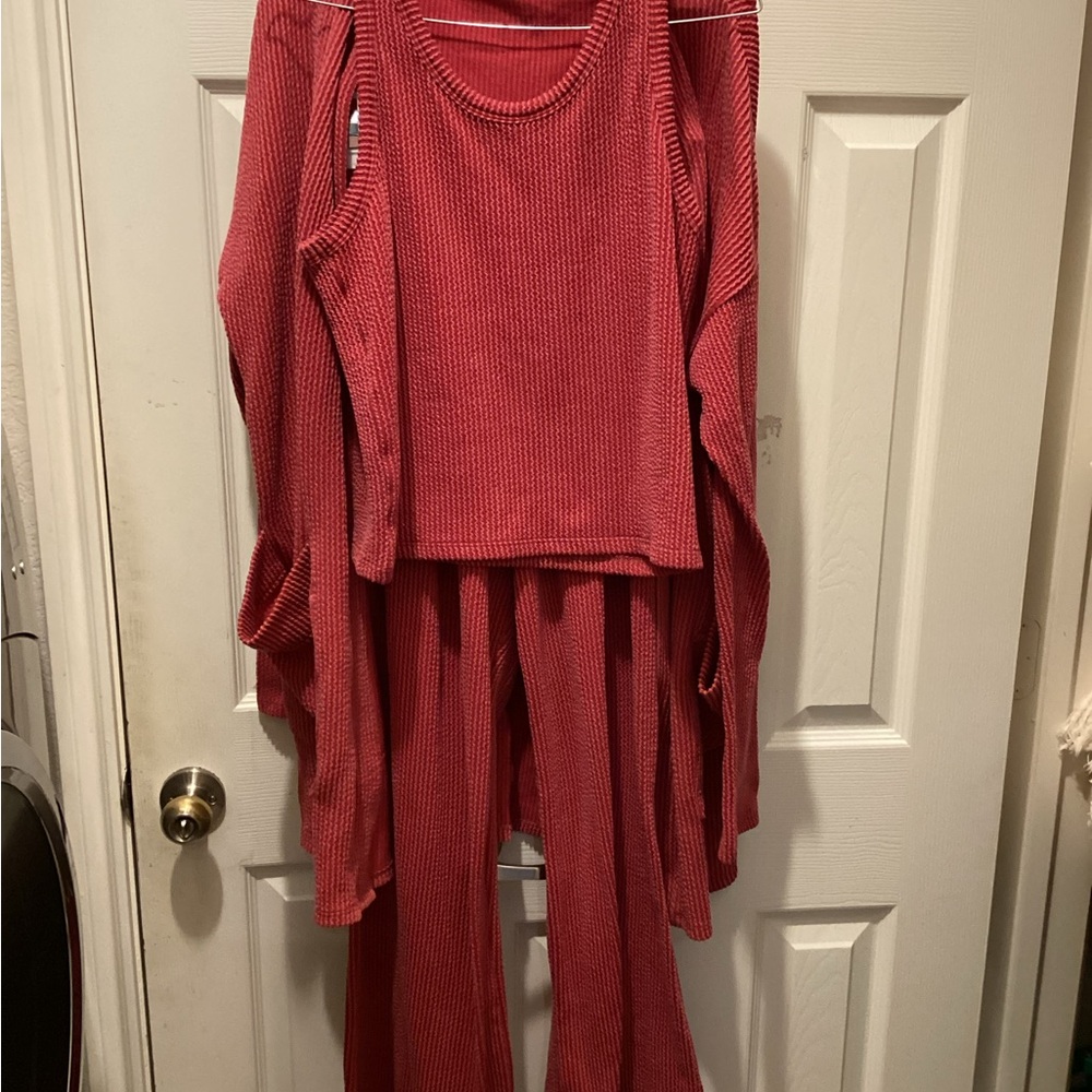 LG Red Ribbed Knit Top